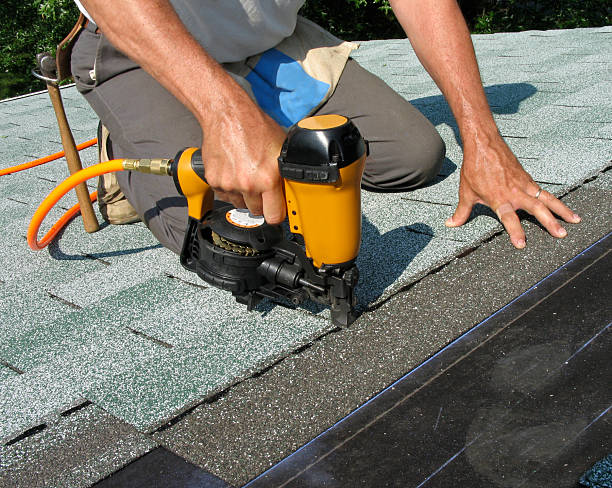 Best Roof Gutter Cleaning  in Jacobus, PA
